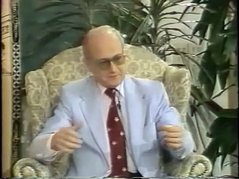 Tomas Schuman (Yuri Bezmenov) L.A. 1983 pt. I 2/2
