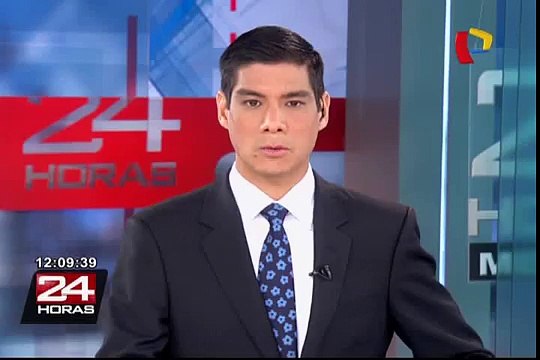 China: alumna es atacada por su profesor en plena aula de clases