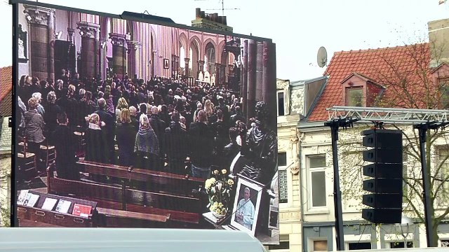 Un millier de personnes aux obsèques de Chloé