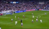 real madrid vs atletico madrid - Chicharito big chance after Isco amazing pass 22.04.2015