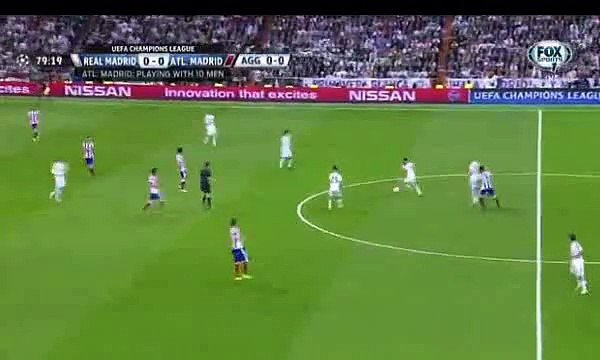 real madrid vs atletico madrid - Chicharito incredible missed chance 22.04.2015
