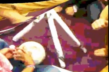 Team Building activity - Newspaper Bridges