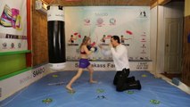 8-Year-Old Girl Shows Off Her Impressive Boxing Combination With Her Father!