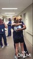 Paralysée des jambes pendant 11 jours, elle fait une surprise incroyable à son infirmière