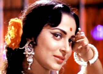 BEST OF LATA .. Raat Bhi Hai Kuch Bheegi Bheegi .. Waheeda Rehman .. A NEW LOOK