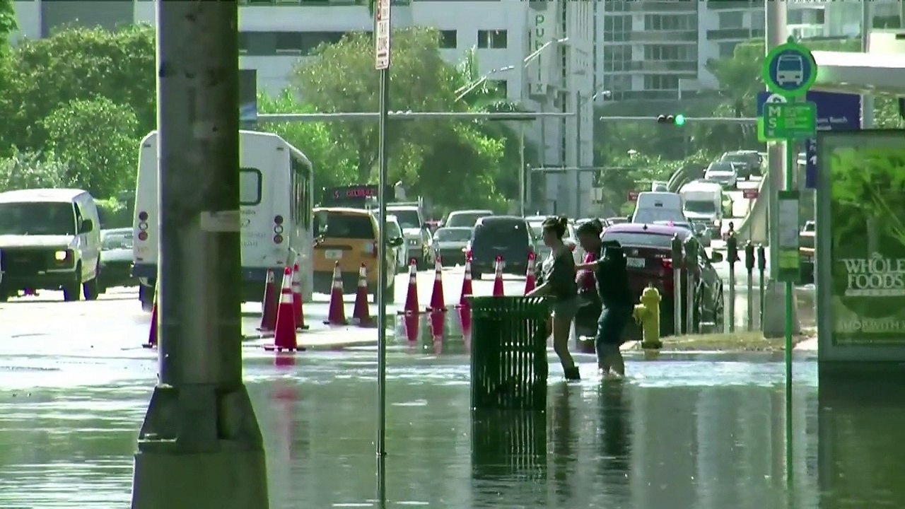 Climat: Miami Beach face à la montée des eaux