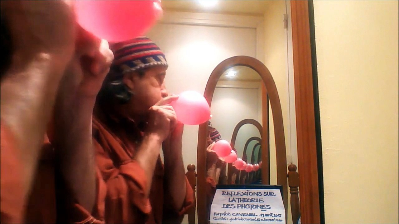 Réflexions sur la Théorie des photones Patrick CAVENEL Avril 2015