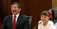 Başbakan Ahmet Davutoğlu, Koltuğunu Devretti