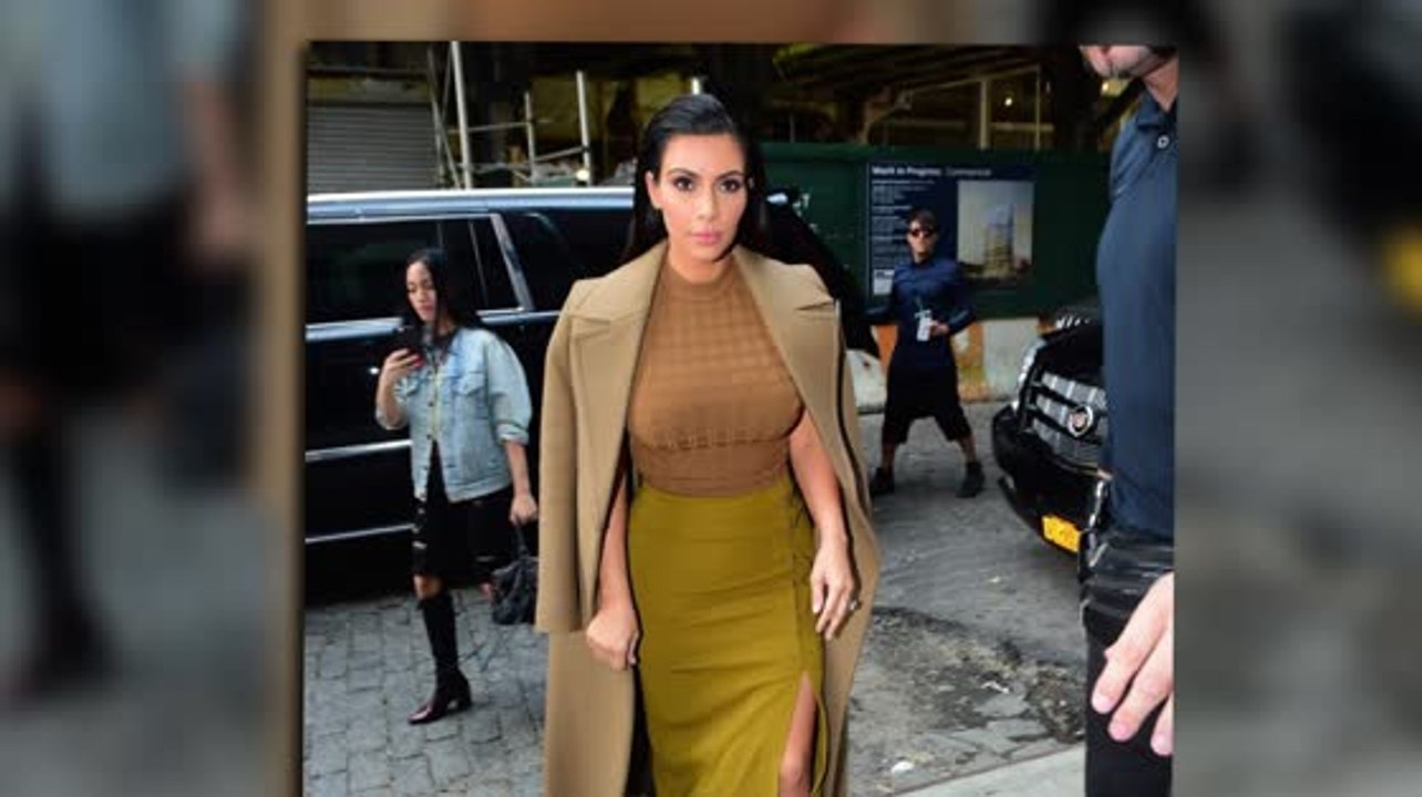 Kim Kardashian Goes Monotone Chic For New York Outing