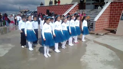 23 nisan 2015 4.siniflarin oyunu