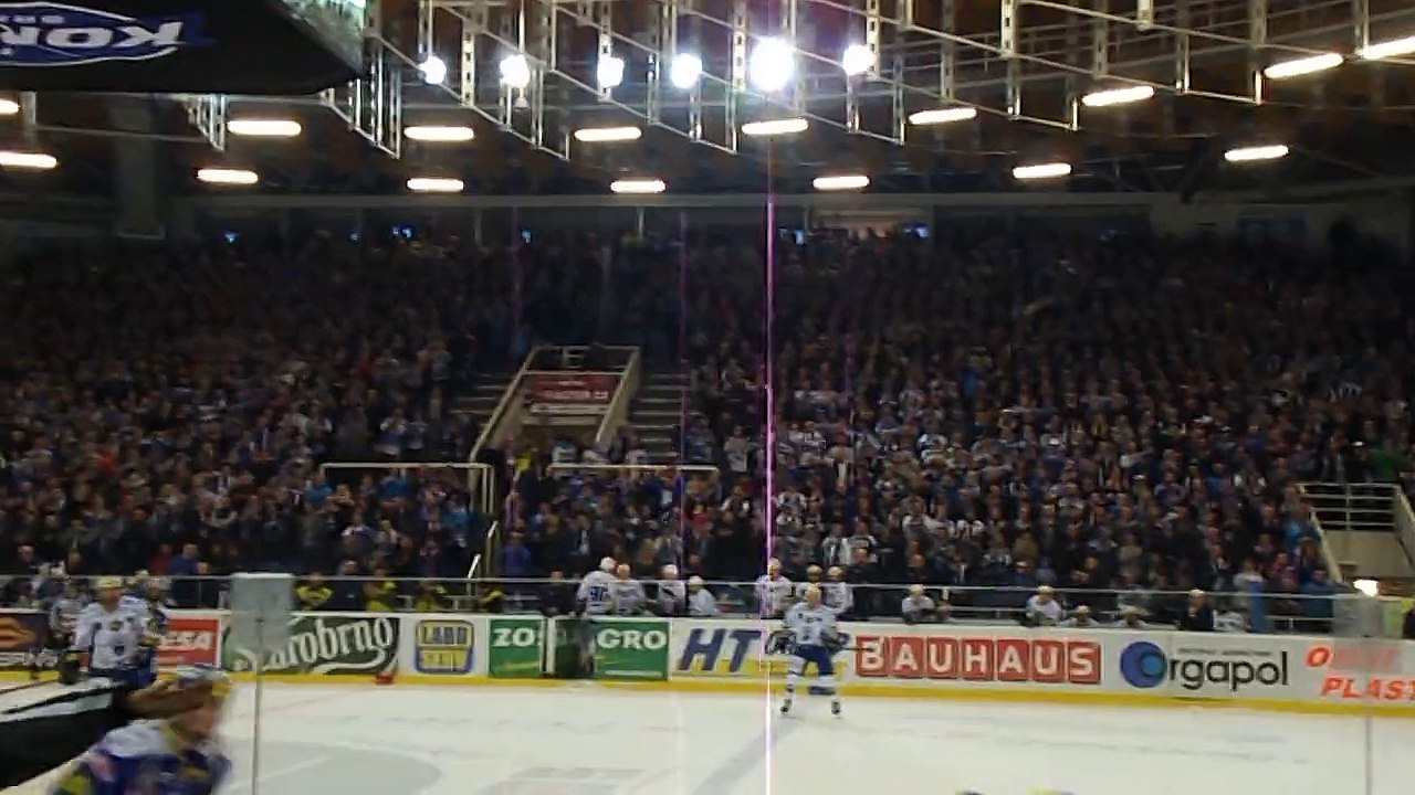 KOMETA-ZLÍN 5:0  - 7.ROZHODUJÍCÍ ZÁPAS ČTVRTFINÁLOVÉ SÉRIE PLAYOFF 2015