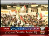 Cheerful MQM activists come face to face with PTI workers in Karimabad