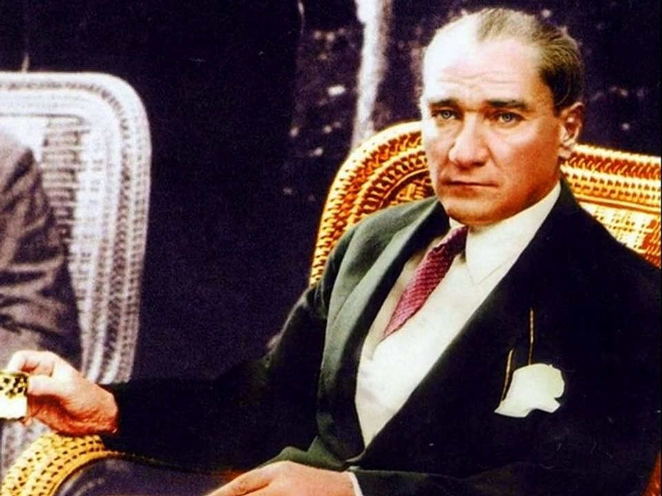 Bu Kalp Seni Unutur mu?(Atatürk) Fikret Kızılok & Ferayi A.Serim