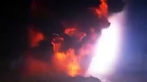 MOMENTO EXACTO ERUPCION DEL VOLCAN CABULCO EN CHILE 23-04-2015 APOCALIPSIS EN CHILE