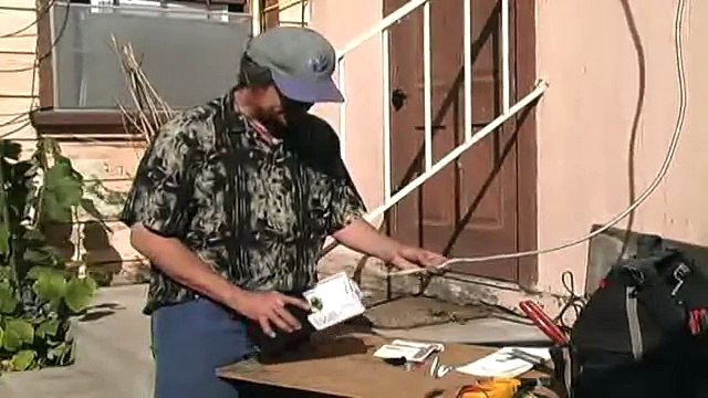 How to Install Solar Panels : Wiring Fuses to Solar Panel DC Side