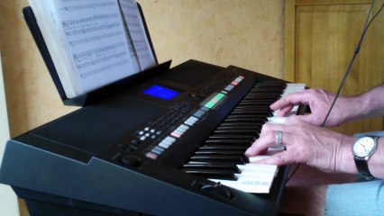 Spanish eyes  COVER Keyboard