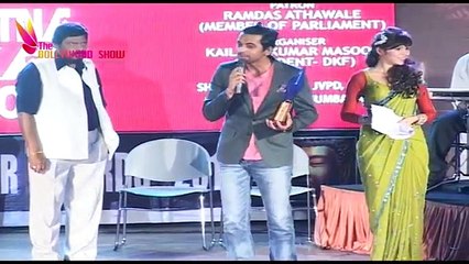 Gutthi Aka Sunil Grover's Master Act HD