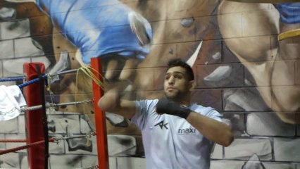 Amir Khans Party Trick