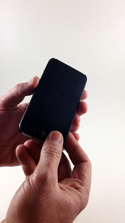 This Iphone 4 is actually a taser