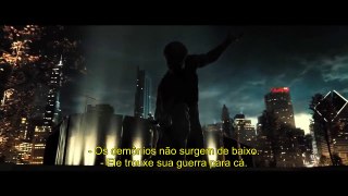 Batman vs Superman- A Origem da Justiça - Trailer Legendado
