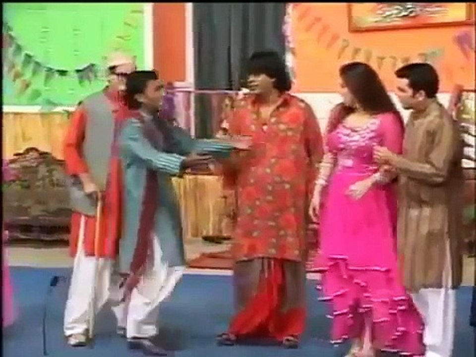 IFTIKHAR THAKUR   ZAFRI BEST PERFORMANCE PAKISTANI STAGE DRAMA  TOTAL FUNNY PARTS ONLY   YouTube