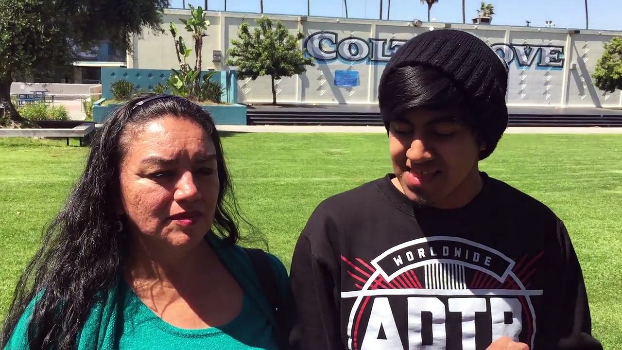 Surprise Visits Come With $40,000 Edison Scholars Checks | Edison International