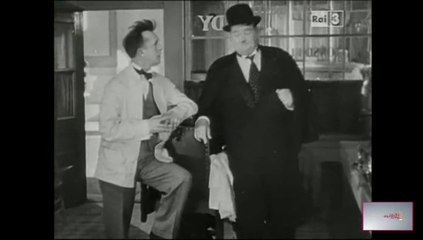 Stanlio e Ollio: Annuncio matrimoniale