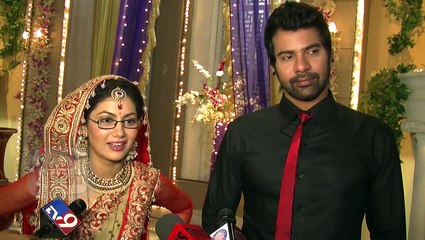 Tanu Forces Abhi to Speak to Her Dad for Marriage _ Kumkum Bhagya _ Zee Tv