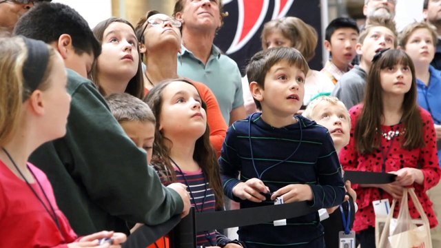 EVENTO Ford 2015 constrói o maior Hot Wheels Loop do mundo!