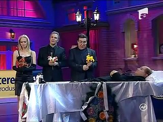 In Puii Mei -Basescu in sicriu ( 13.11.2010 )