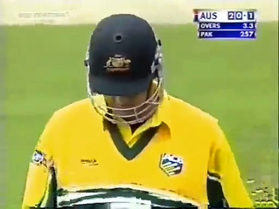 3 huge wickets taken by Shoaib Akhter of adam Gilchrist