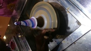 kids making pottery