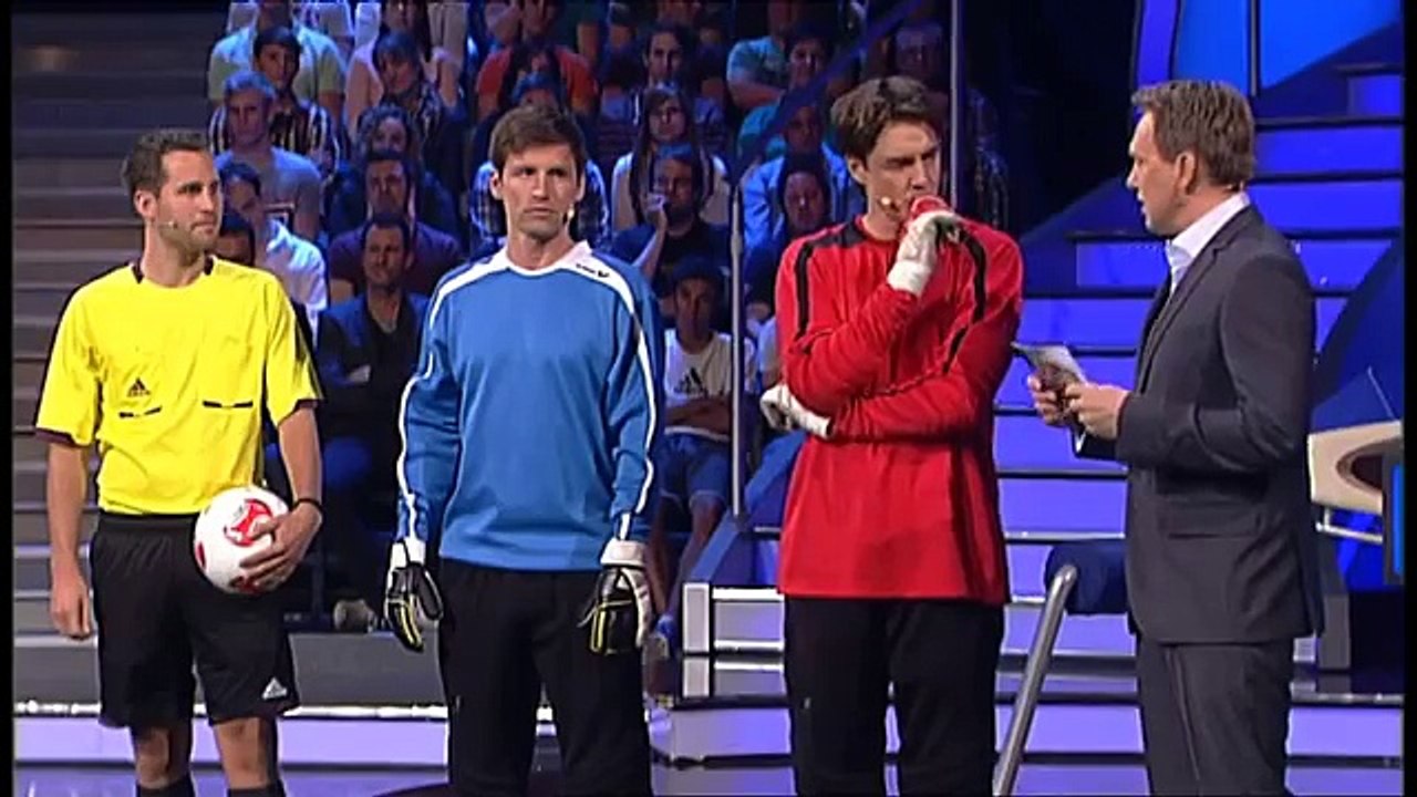 Elfmeterschießen mit Matze Knop - Schlag den Star