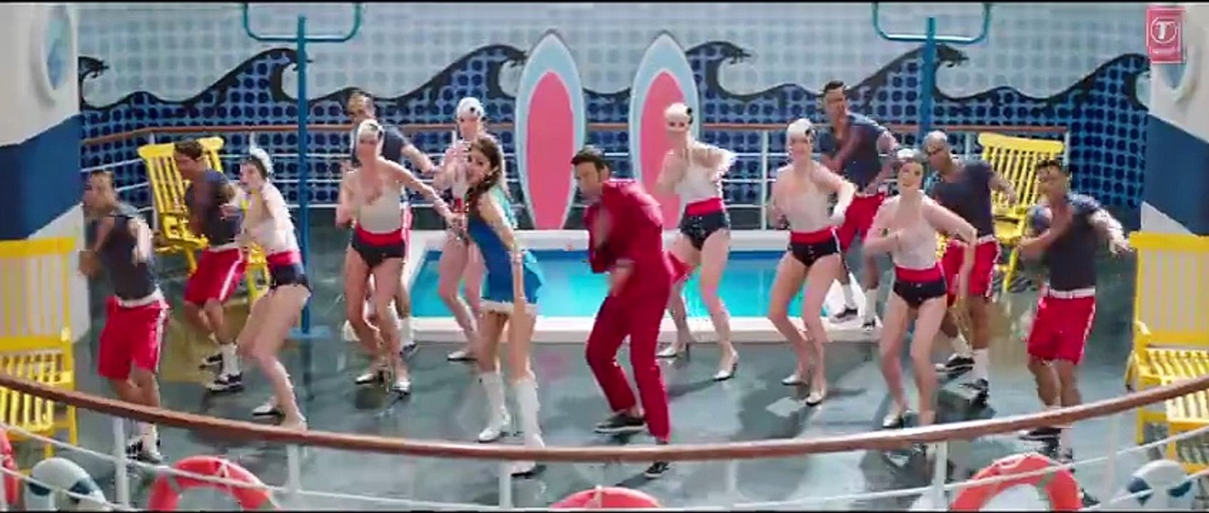Dil Dhadakne Do Video Song HD 2015