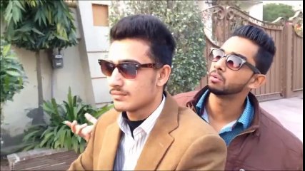 2 Idiots - Kanjoos And Beggar