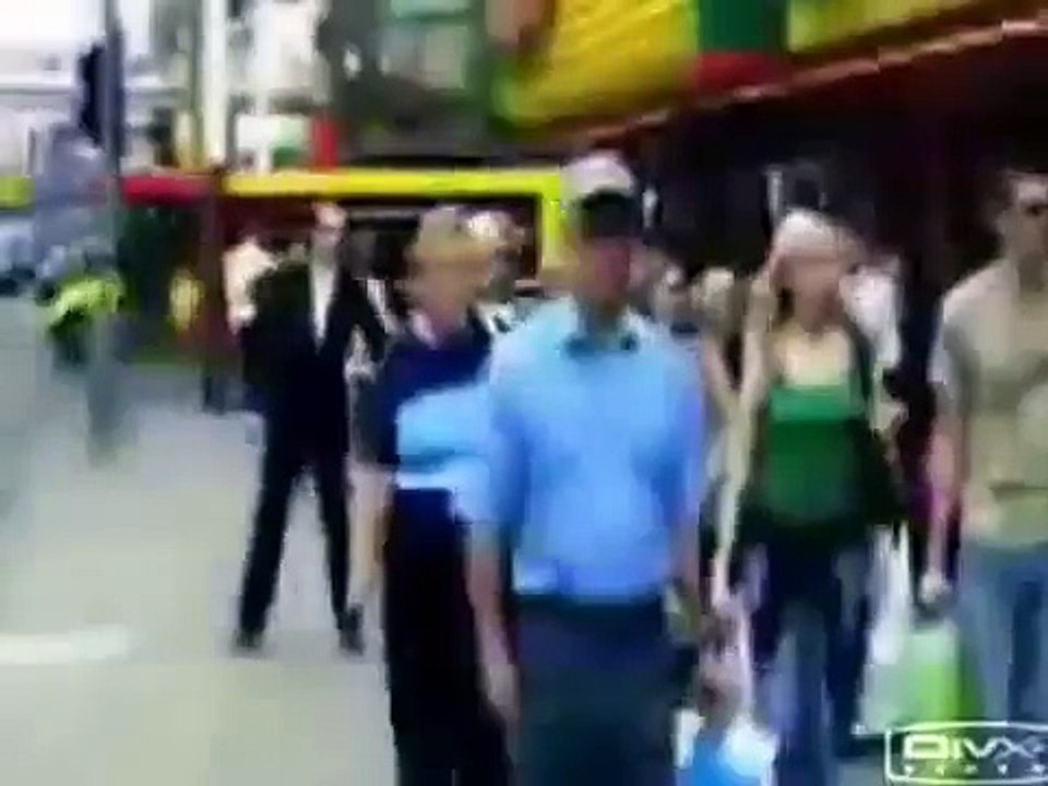 Covert Conversational Hypnosis with Derren Brown