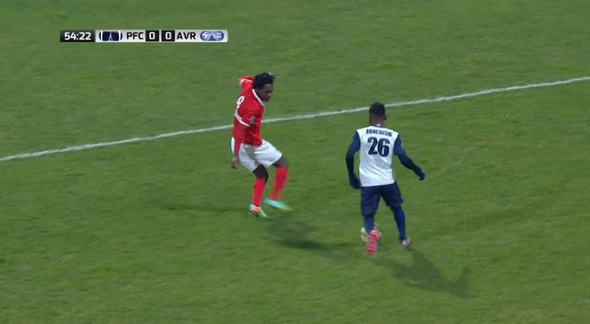 Foot National - Victoire du Paris FC