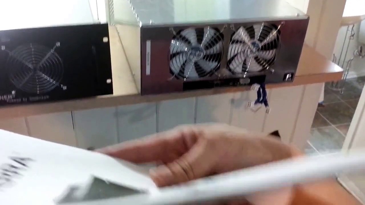 TerraMiner IV by CoinTerra Unboxing Video (Bitcoin ASIC Miner)