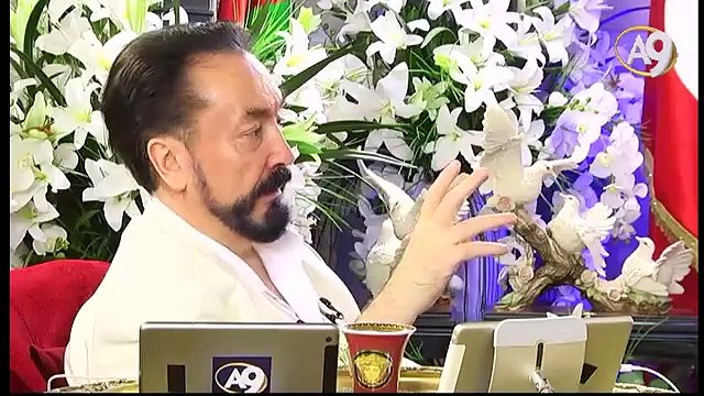 Adnan Oktar’ın Rus haber kanalı Lifenews TV’deki Ermeni meselesi hakkındaki röportajı