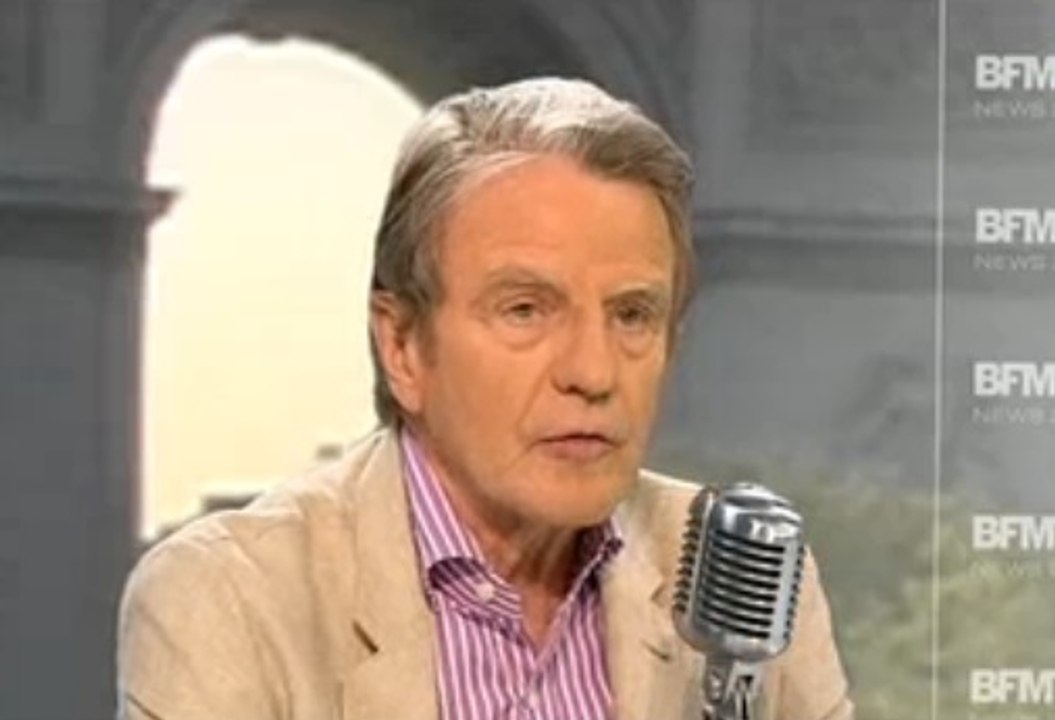 Naufrage des migrants : un lapsus qui tombe mal pour Bernard Kouchner