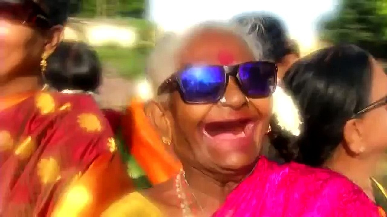 Super Granny Funny Dance