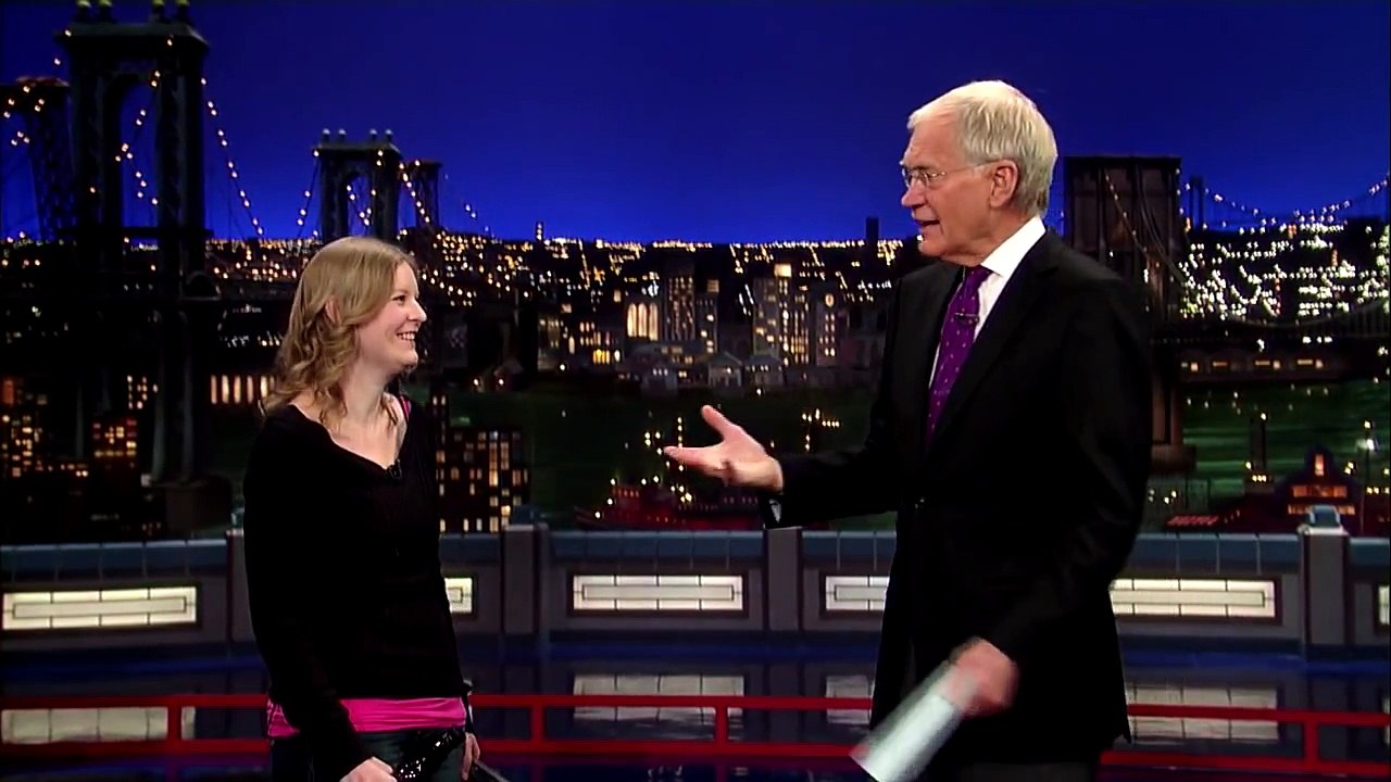 Stupid Pet Tricks: Dog Has a Drink - David Letterman