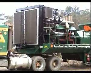 2000hp Detroit Diesel Powered Tub Grinder