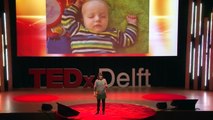 The danger of mixing up causality and correlation: Ionica Smeets at TEDxDelft