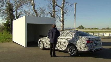 La BMW Série 7 embarque un stationnement piloté à distance
