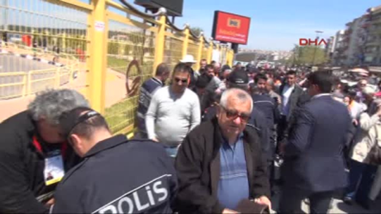 Çanakkale Galler Prensi Charles'ın Konakladığı Bulwark Zırhlısının Görüntüsü