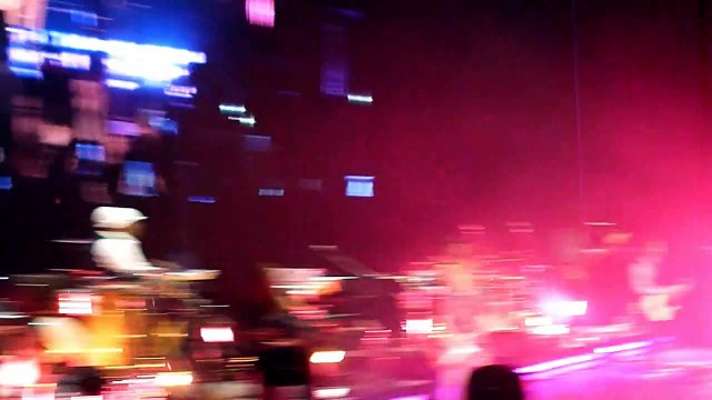 Shakira - Whenever, Wherever Live @ Bercy, Paris, 2010 HD