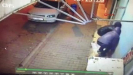 Şanlıurfa Marketten Hırsızlık Güvenlik Kamerasında