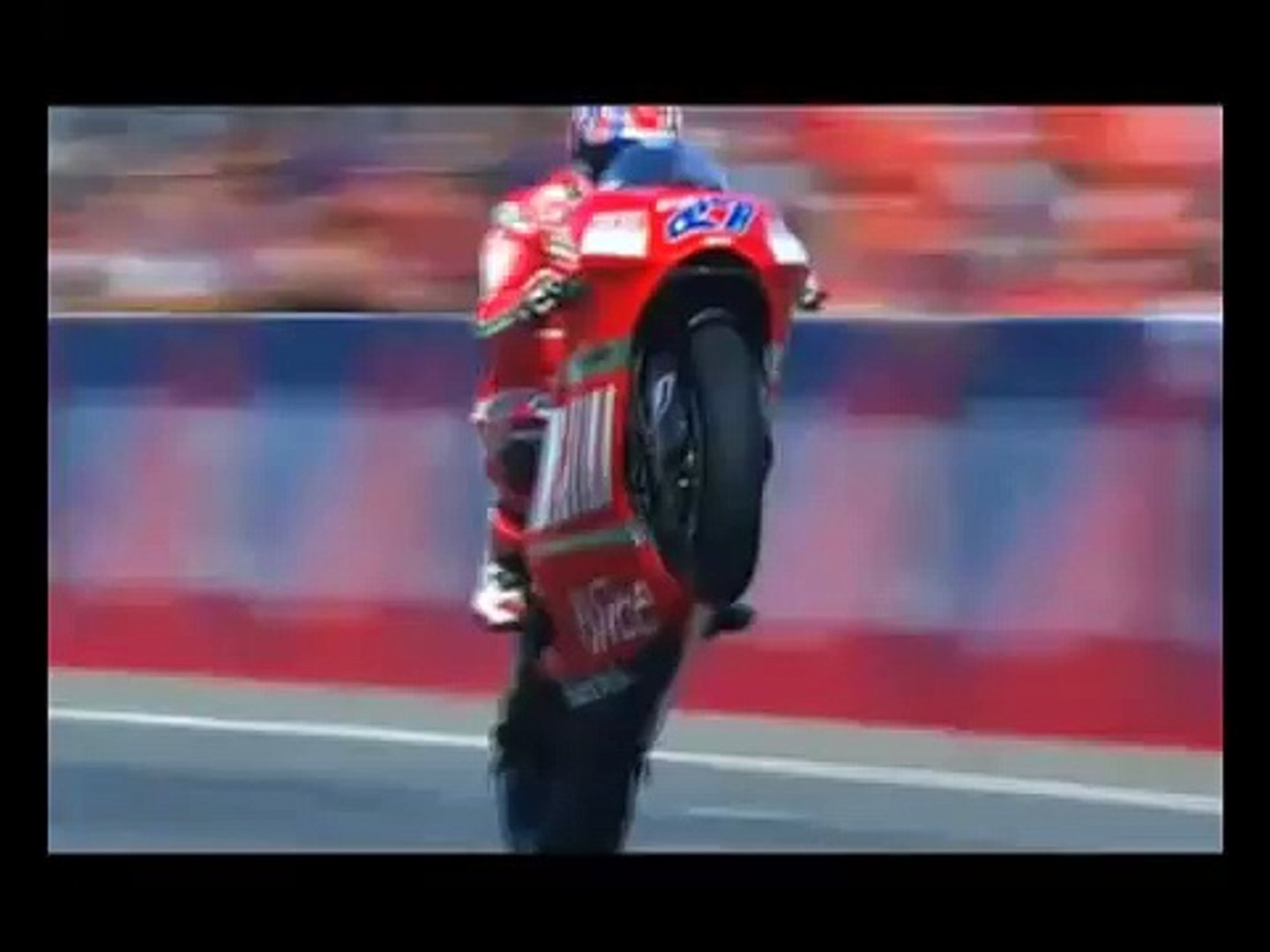 Carreras de motos yamaha suzuki honda.mp4 - video Dailymotion
