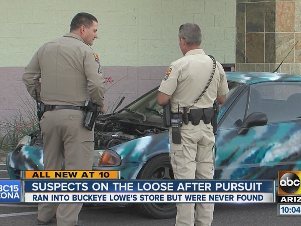 2 suspects on the loose after pursuit ends in Lowe's parking lot
